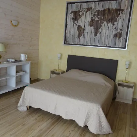 La Lauriere 3*