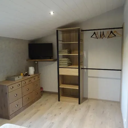 ベッド・アンド・ブレックファスト La Lauriere Treize-Vents