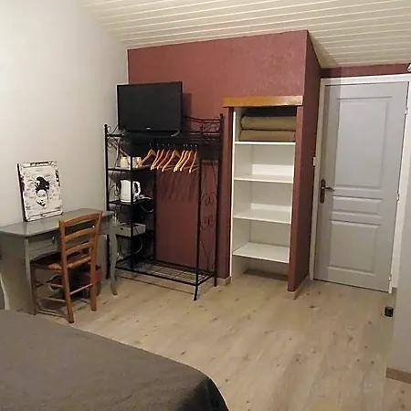 Panzió La Lauriere