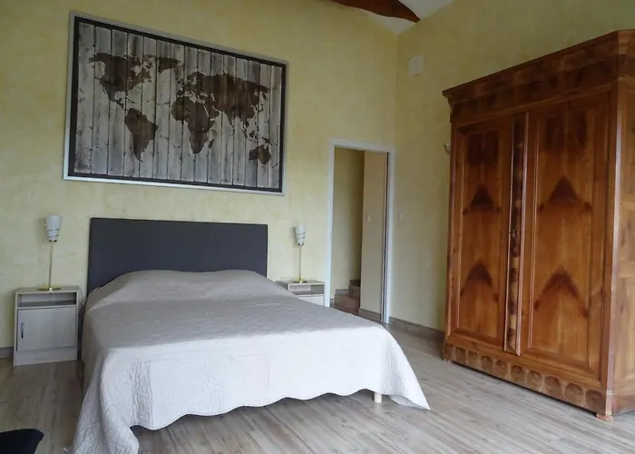 Panzió La Lauriere Treize-Vents