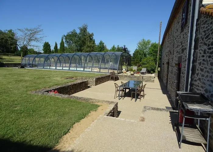 住宿加早餐酒店 La Lauriere